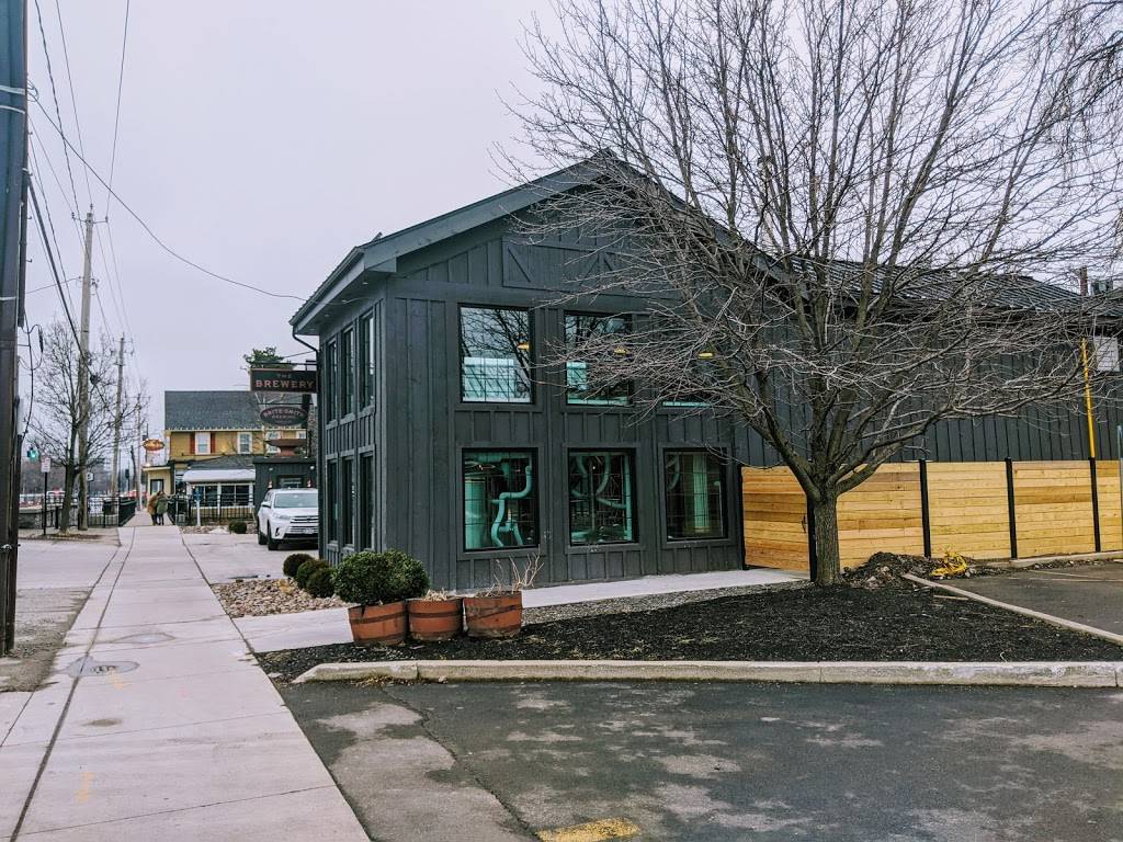 Britesmith Brewing | restaurant | 5611 Main St, Williamsville, NY 14221, USA | 7166504080 OR +1 716-650-4080