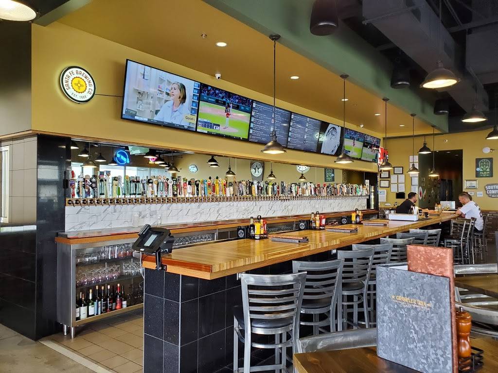 Neighbors Westside Bar and Grill | restaurant | 2101 Vista Oeste NW, Albuquerque, NM 87120, USA | 5058327558 OR +1 505-832-7558