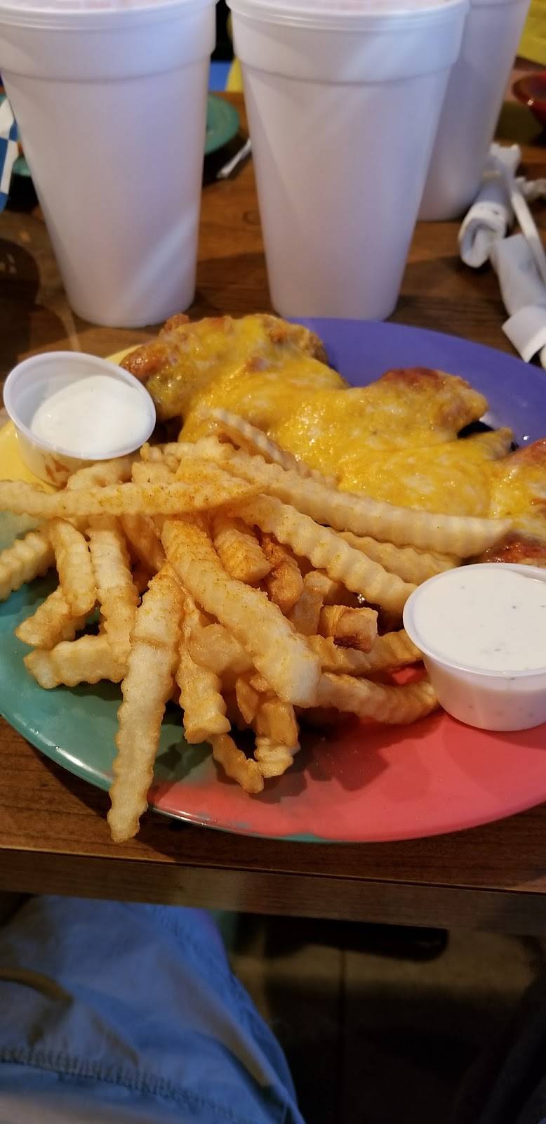 R & R Wing Cafe | restaurant | 551856 US-1 #112, Hilliard, FL 32046, USA | 9048453919 OR +1 904-845-3919