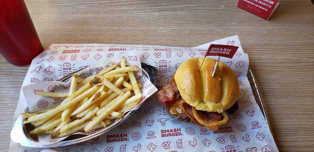 Smashburger | restaurant | 9918 W Happy Valley Rd Suite 1030, Peoria, AZ 85383, USA | 6235663636 OR +1 623-566-3636