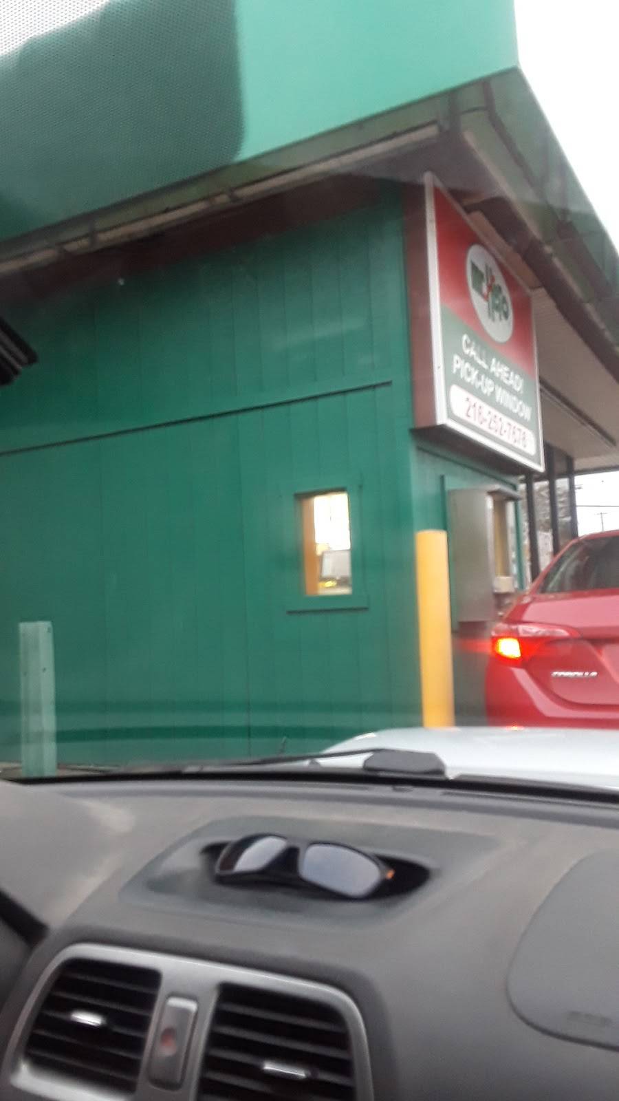 Mr. Hero | meal takeaway | 13720 Lorain Ave, Cleveland, OH 44111, USA | 2162527676 OR +1 216-252-7676