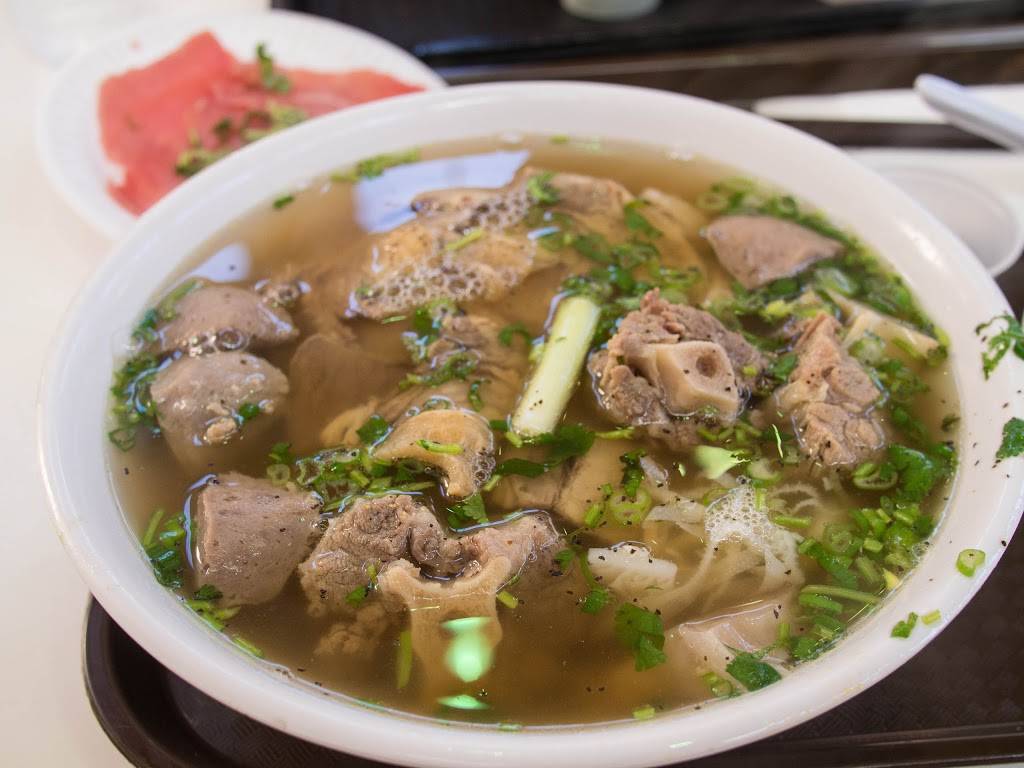 Pho Tastic | restaurant | 2481 Berryessa Rd, San Jose, CA 95133, USA | 4086093545 OR +1 408-609-3545