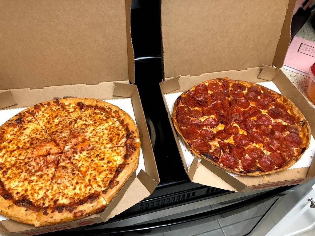 Pizza Hut | restaurant | 1020 Eldridge Rd, Sugar Land, TX 77478, USA | 2812402323 OR +1 281-240-2323