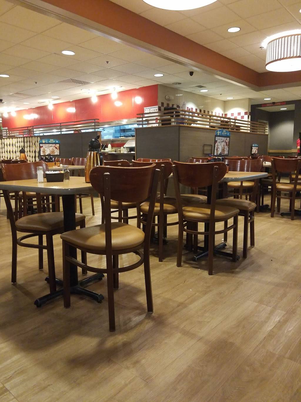 IHOP | restaurant | 1671 N Industrial Park Dr, Nogales, AZ 85621, USA | 5203770500 OR +1 520-377-0500