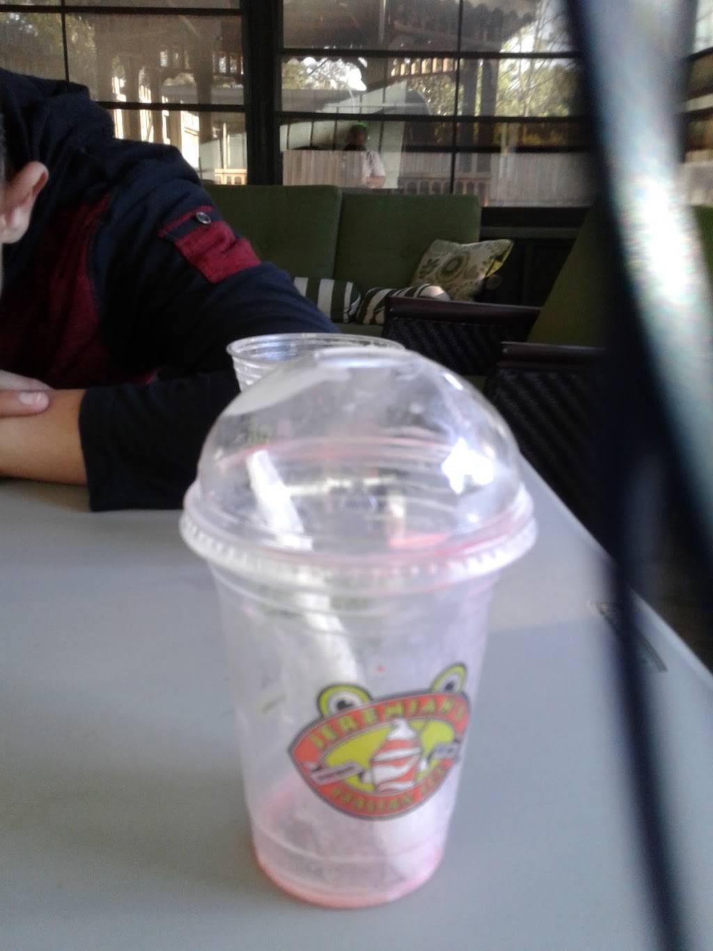 Dunkin | bakery | 5422 N Orange Blossom Trail, Orlando, FL 32810, USA | 4072999531 OR +1 407-299-9531