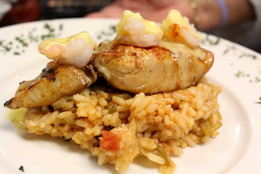 Chappys Restaurant | restaurant | 6106 Magazine St, New Orleans, LA 70118, USA | 5042088772 OR +1 504-208-8772