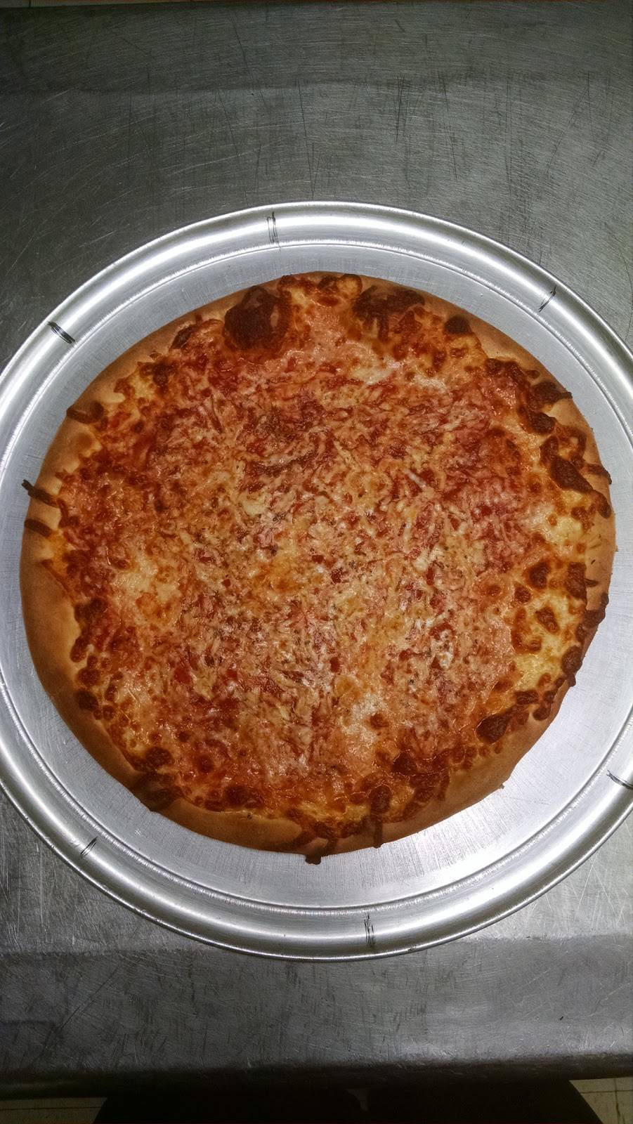 Roccos Pizzeria | restaurant | 7432 Ritchie Hwy, Glen Burnie, MD 21061, USA | 4107606526 OR +1 410-760-6526