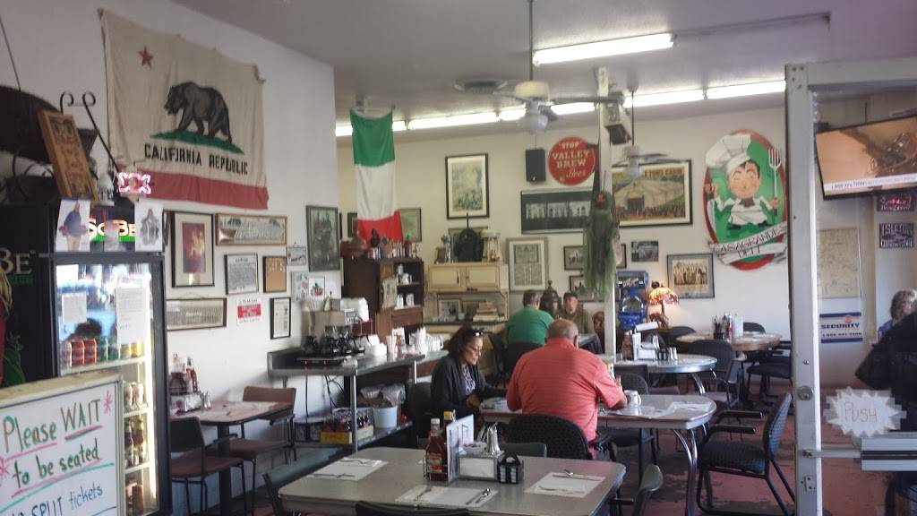 Casagrandes Delicatessen | meal takeaway | 1910 Country Club Blvd, Stockton, CA 95204, USA | 2094641492 OR +1 209-464-1492