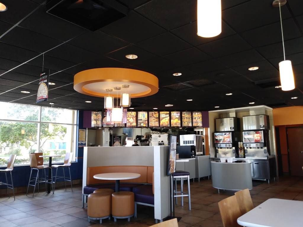 Taco Bell | meal takeaway | 6835 Taft St, Hollywood, FL 33024, USA | 9549817119 OR +1 954-981-7119