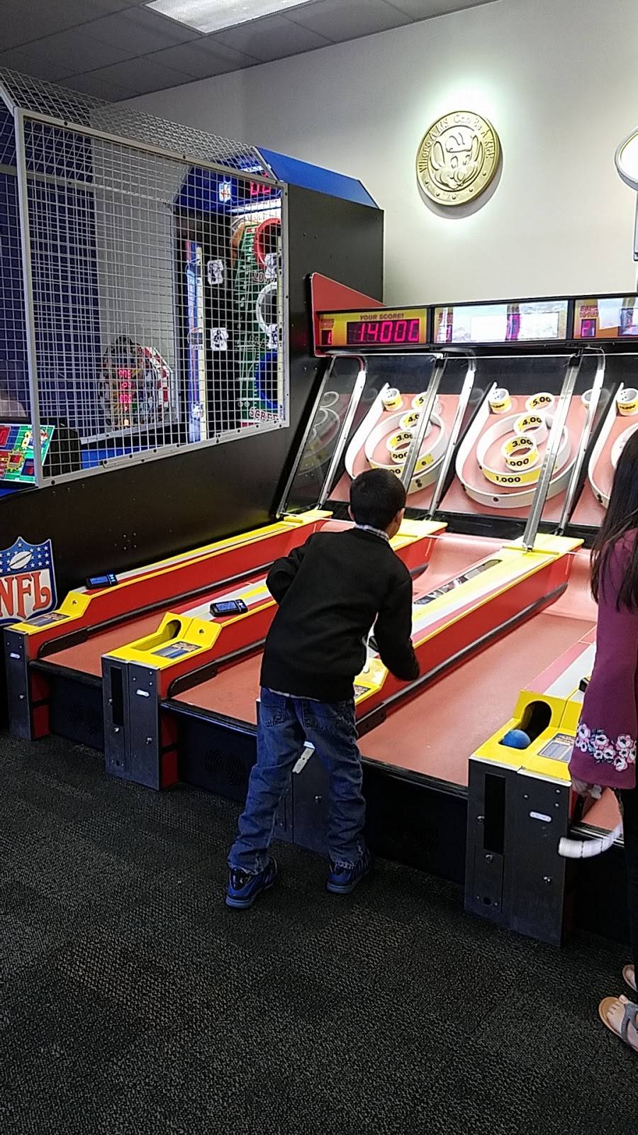 Chuck E. Cheeses | restaurant | 23160 Sunnymead Boulevard, Moreno Valley, CA 92553, USA | 9512429025 OR +1 951-242-9025