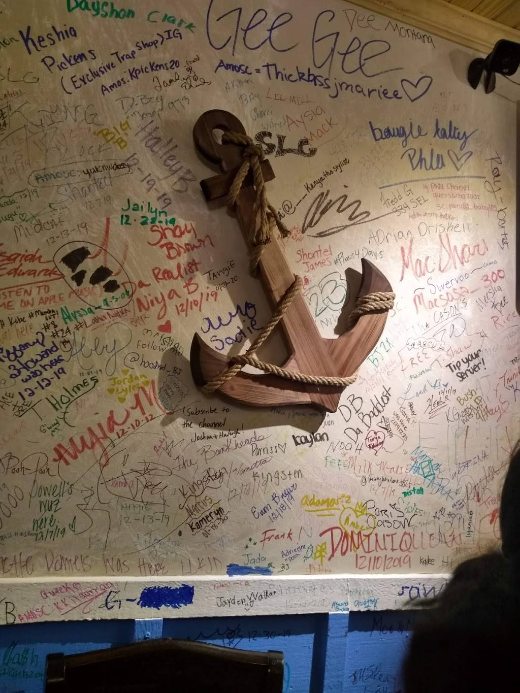 T Town Crab | restaurant | 3520 McFarland Blvd E, Tuscaloosa, AL 35405, USA | 2057641333 OR +1 205-764-1333