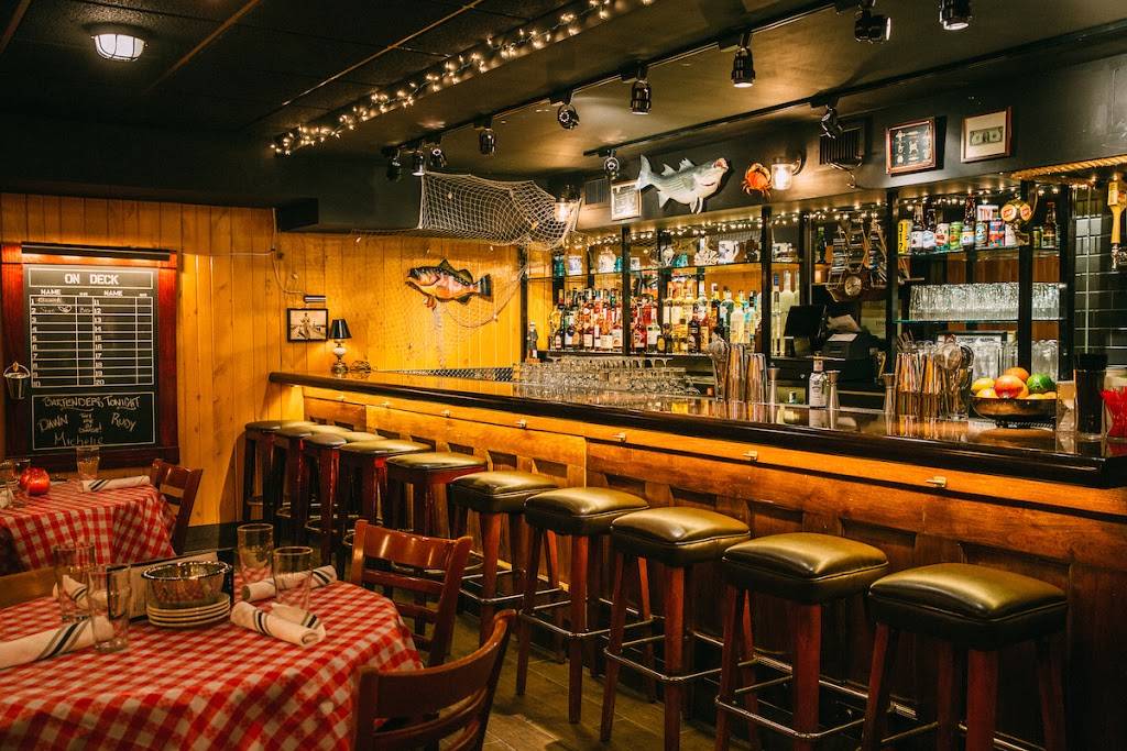 Crab Cellar | restaurant | 1962 N Halsted St, Chicago, IL 60614, USA | 7732481737 OR +1 773-248-1737