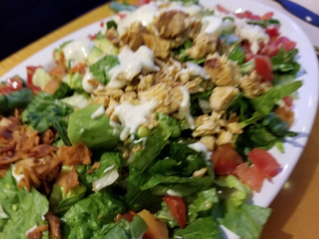 Poquito Mas | restaurant | 21049 Ventura Blvd, Woodland Hills, CA 91364, USA | 8188872007 OR +1 818-887-2007