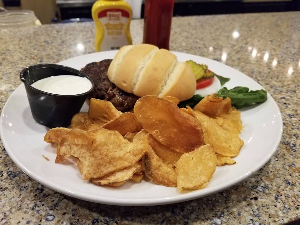 Catfish Charlies | restaurant | 1630 E 16th St, Dubuque, IA 52001, USA | 5635828600 OR +1 563-582-8600