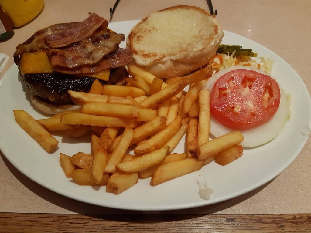 The Tulip Restaurant | restaurant | 1606 Queen St E, Toronto, ON M4L 1G2, Canada | 4164695797 OR +1 416-469-5797