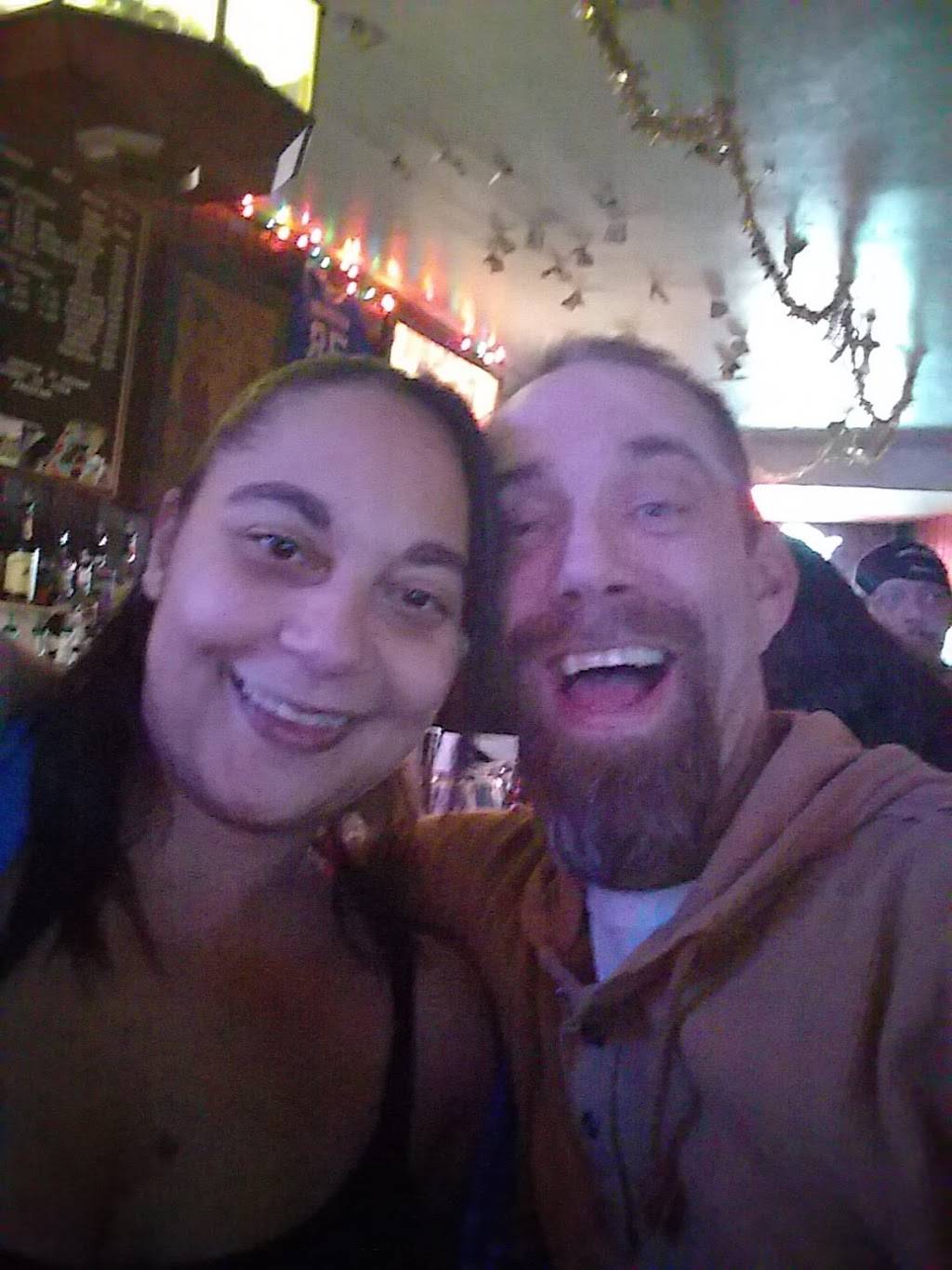 Shamrock Inn | restaurant | 7500 Mentor Ave, Mentor, OH 44060, USA | 4409463111 OR +1 440-946-3111