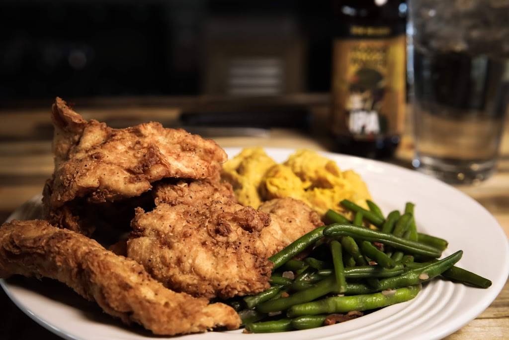 Black-eyed Pea | restaurant | 887 N Academy Blvd, Colorado Springs, CO 80909, USA | 7195972902 OR +1 719-597-2902