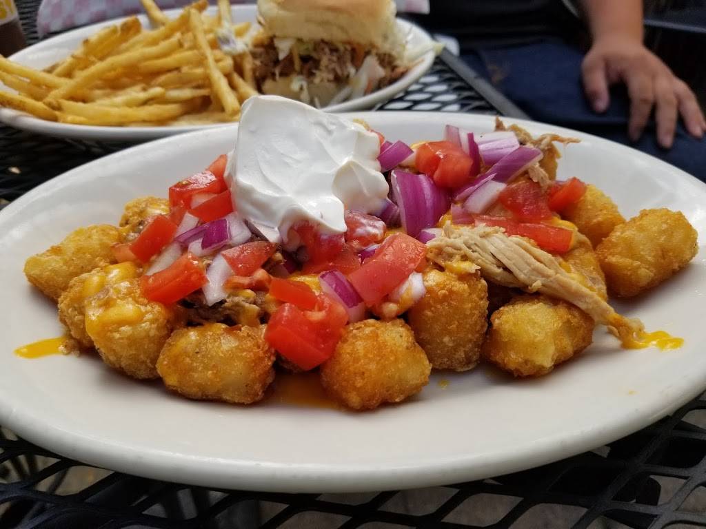 Boomers | restaurant | 1335 N Hayden Island Dr, Portland, OR 97217, USA | 5035172041 OR +1 503-517-2041