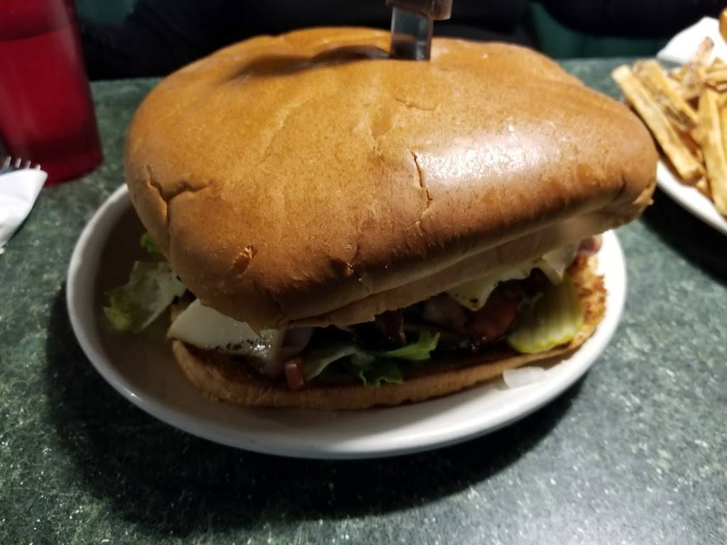 Virgs | restaurant | 5770 S Redwood Rd, Taylorsville, UT 84129, USA | 8019687180 OR +1 801-968-7180