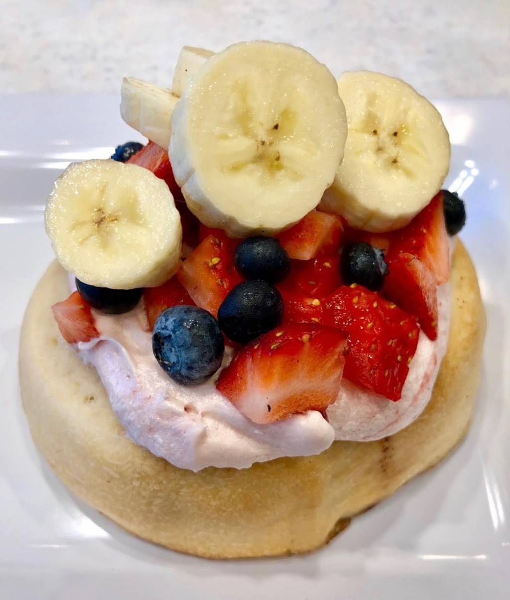 Cinnaholic | restaurant | 2670 Tuscany St Ste 104, Corona, CA 92881, USA | 9518931159 OR +1 951-893-1159