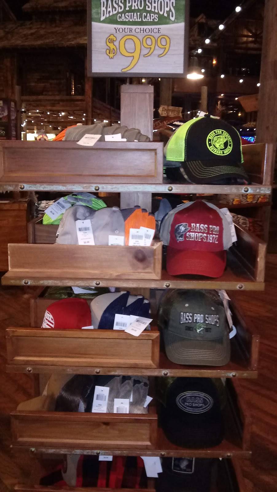 Seven Moon Donuts & Coffee | restaurant | 260 Poplar Ave, Memphis, TN 38103, USA | 9012492944 OR +1 901-249-2944