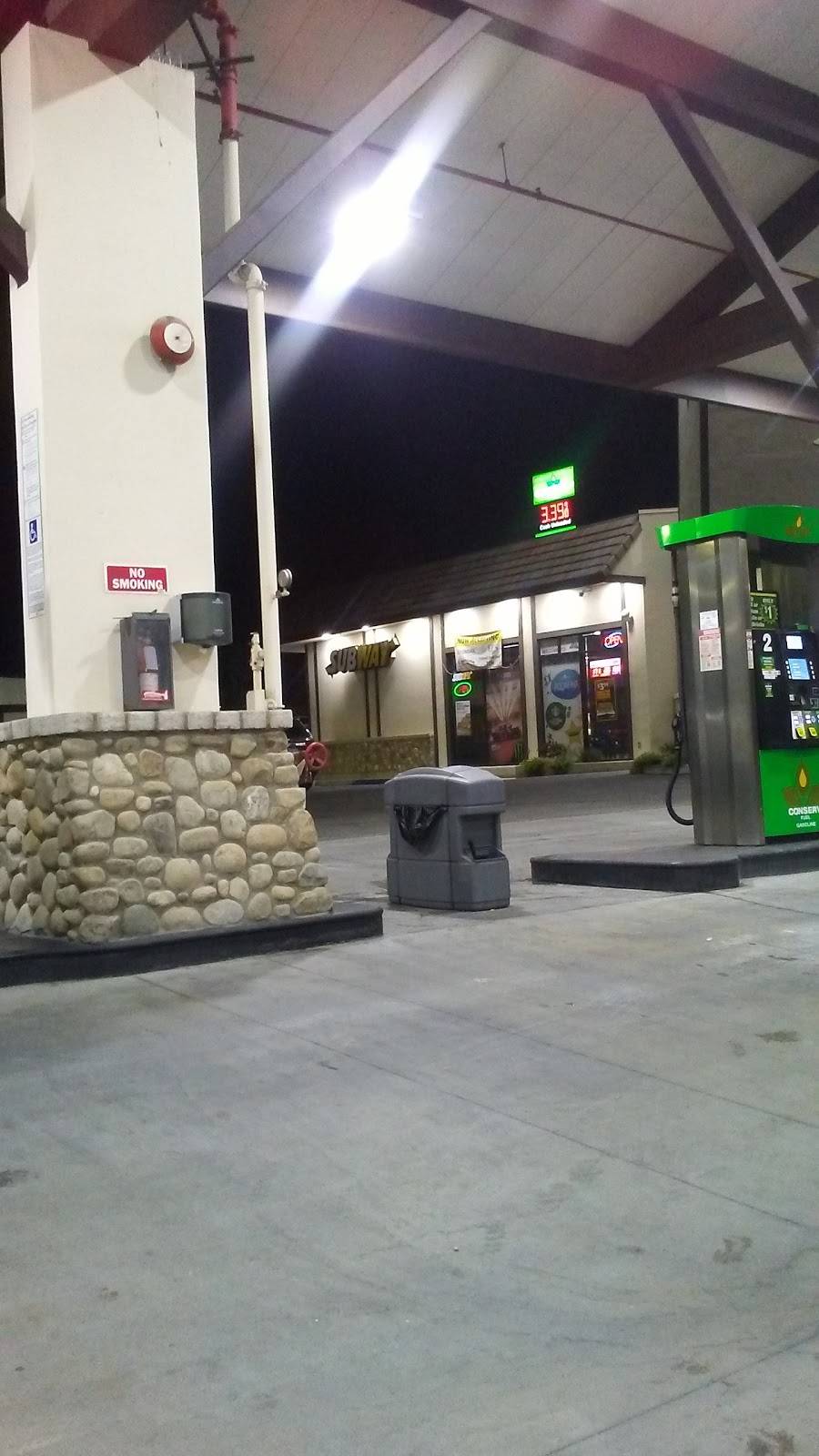 Subway Restaurants | restaurant | 102 S Hallock Dr, Santa Paula, CA 93060, USA, Santa Paula, CA 93060, USA | 8059333481 OR +1 805-933-3481