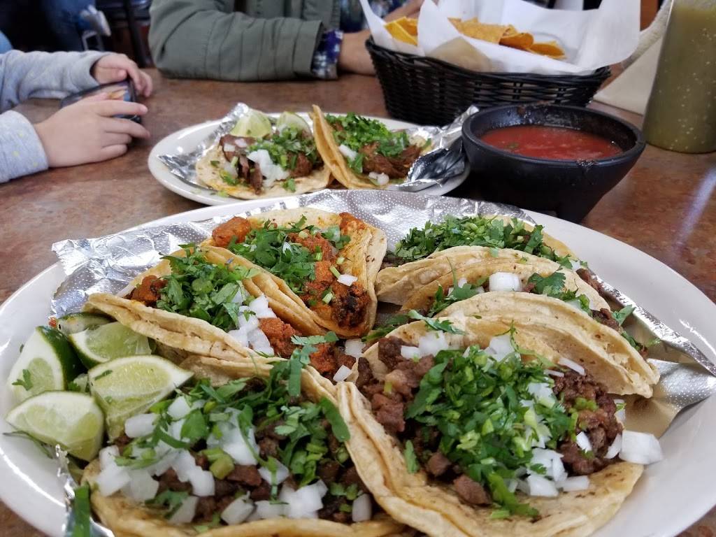 Kimberly Mexican Store and Restaurant | restaurant | 40 W Munroe Ave A, Wisconsin Dells, WI 53965, USA | 6083052233 OR +1 608-305-2233