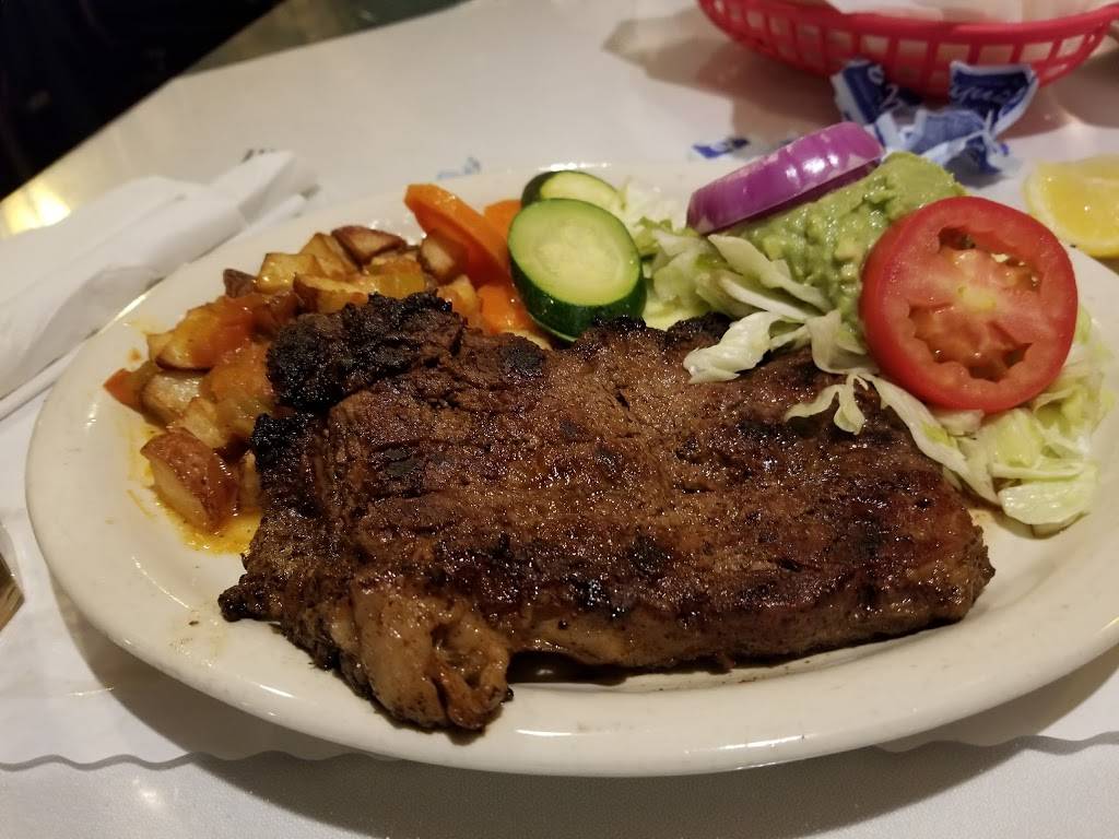 Tachitos Mexican Restaurant | restaurant | 3210 W Illinois Ave, Dallas, TX 75211, USA | 2143314600 OR +1 214-331-4600