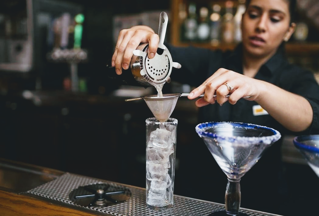 Los Tios Mexican Restaurant | restaurant | 4840 Beechnut St, Houston, TX 77096, USA | 7136606244 OR +1 713-660-6244