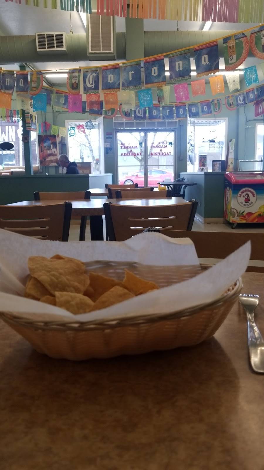 La Rosa Market | restaurant | 6555 Front St, Forestville, CA 95436, USA | 7078878741 OR +1 707-887-8741