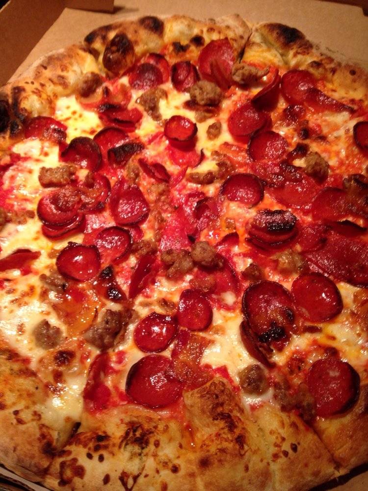 Greggs Pizza & Bar-B-Que | restaurant | 17160 Livernois, Detroit, MI 48221, USA | 3133412400 OR +1 313-341-2400