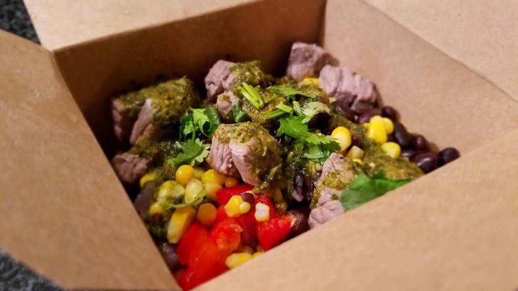 Grabbagreen Food + Juice , Charlotte EpiCentre | restaurant | 210 E Trade St B-124, Charlotte, NC 28202, USA | 7042083600 OR +1 704-208-3600