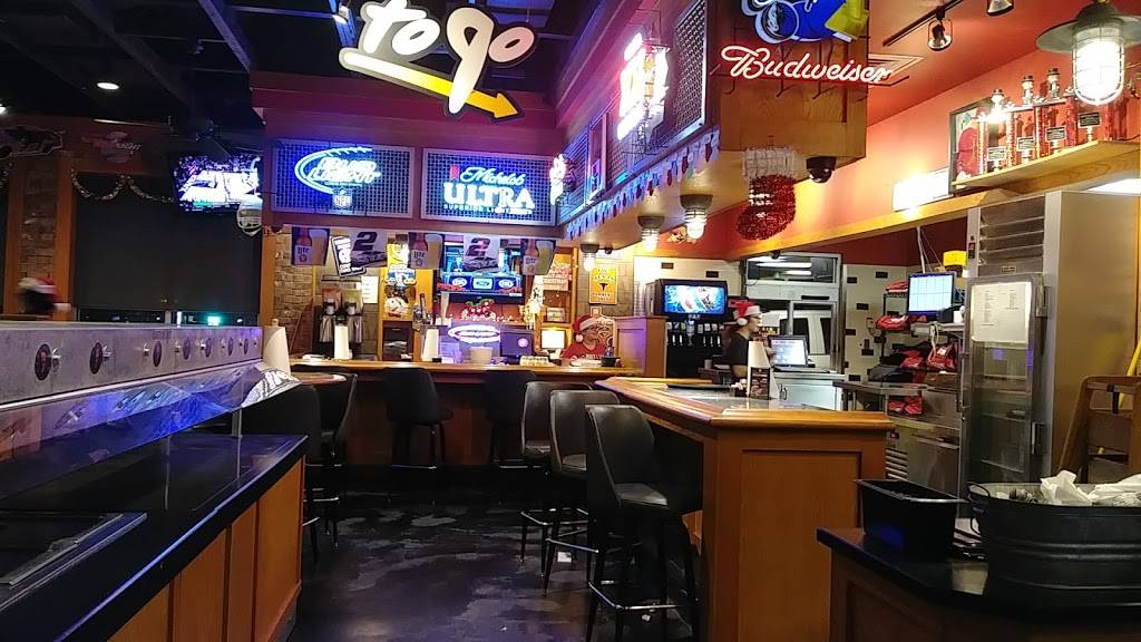 Pizza Hut | restaurant | 5303 Wesley St, Greenville, TX 75402, USA | 9034553400 OR +1 903-455-3400