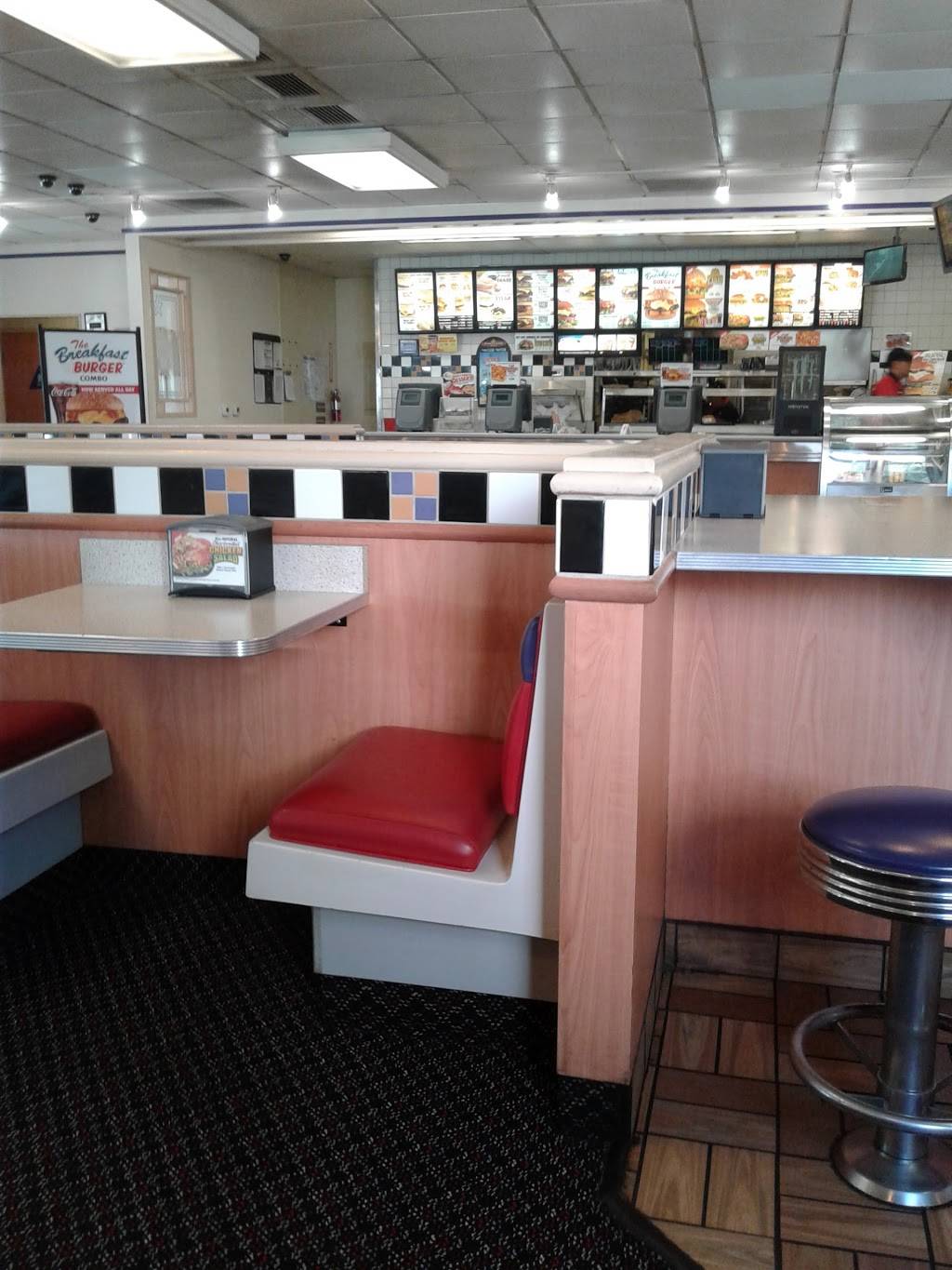 Carls Jr. | restaurant | 44515 Bedford Ct, Temecula, CA 92592, USA | 9516949196 OR +1 951-694-9196