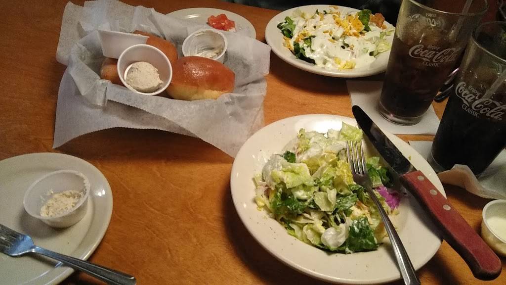 Texas Roadhouse | restaurant | 7125 Desoto Cove, Horn Lake, MS 38637, USA | 6625364044 OR +1 662-536-4044