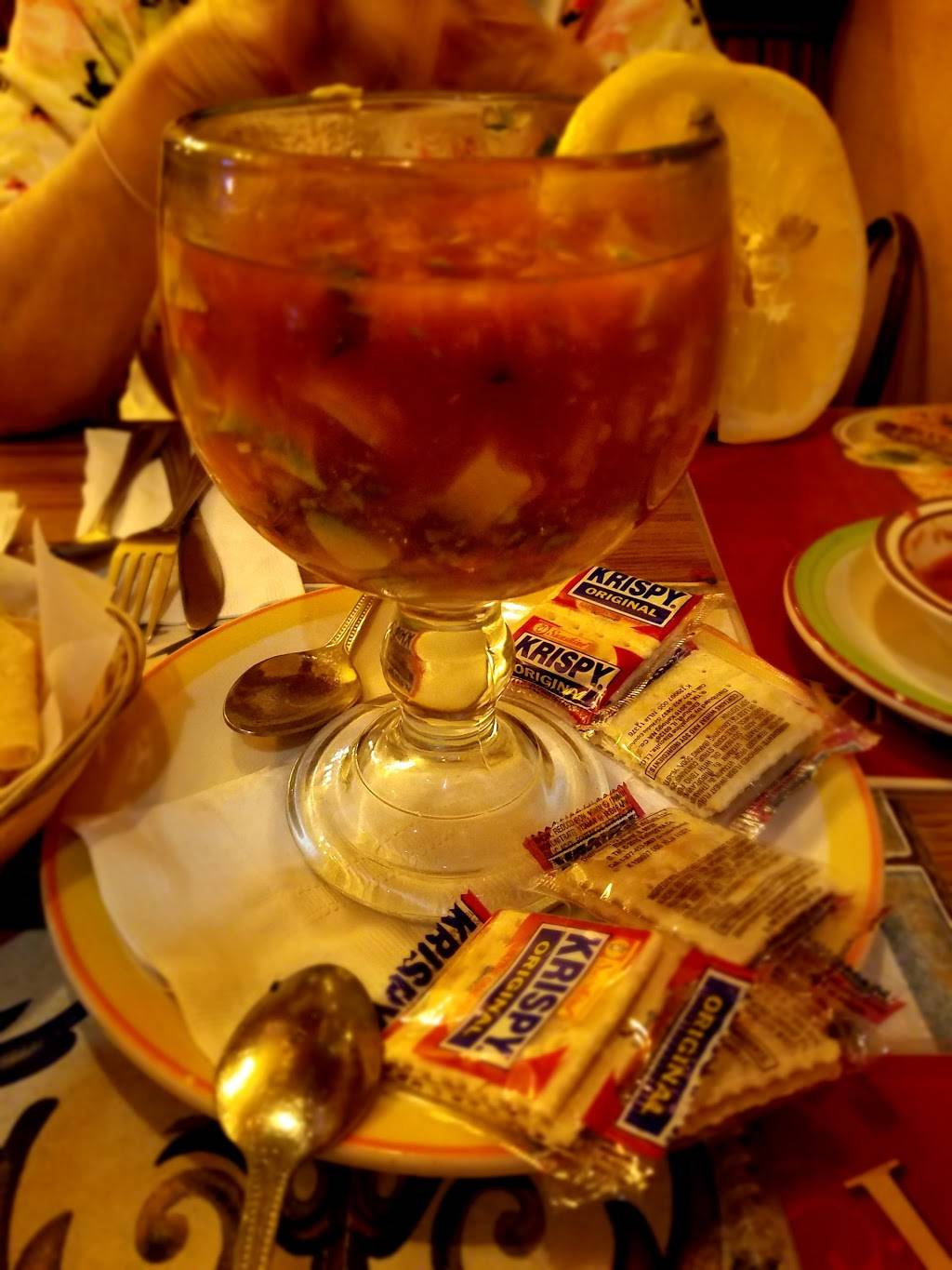 La Cocina Bar & Grill | restaurant | 19915 Golden Valley Rd, Santa Clarita, CA 91321, USA | 6612507141 OR +1 661-250-7141