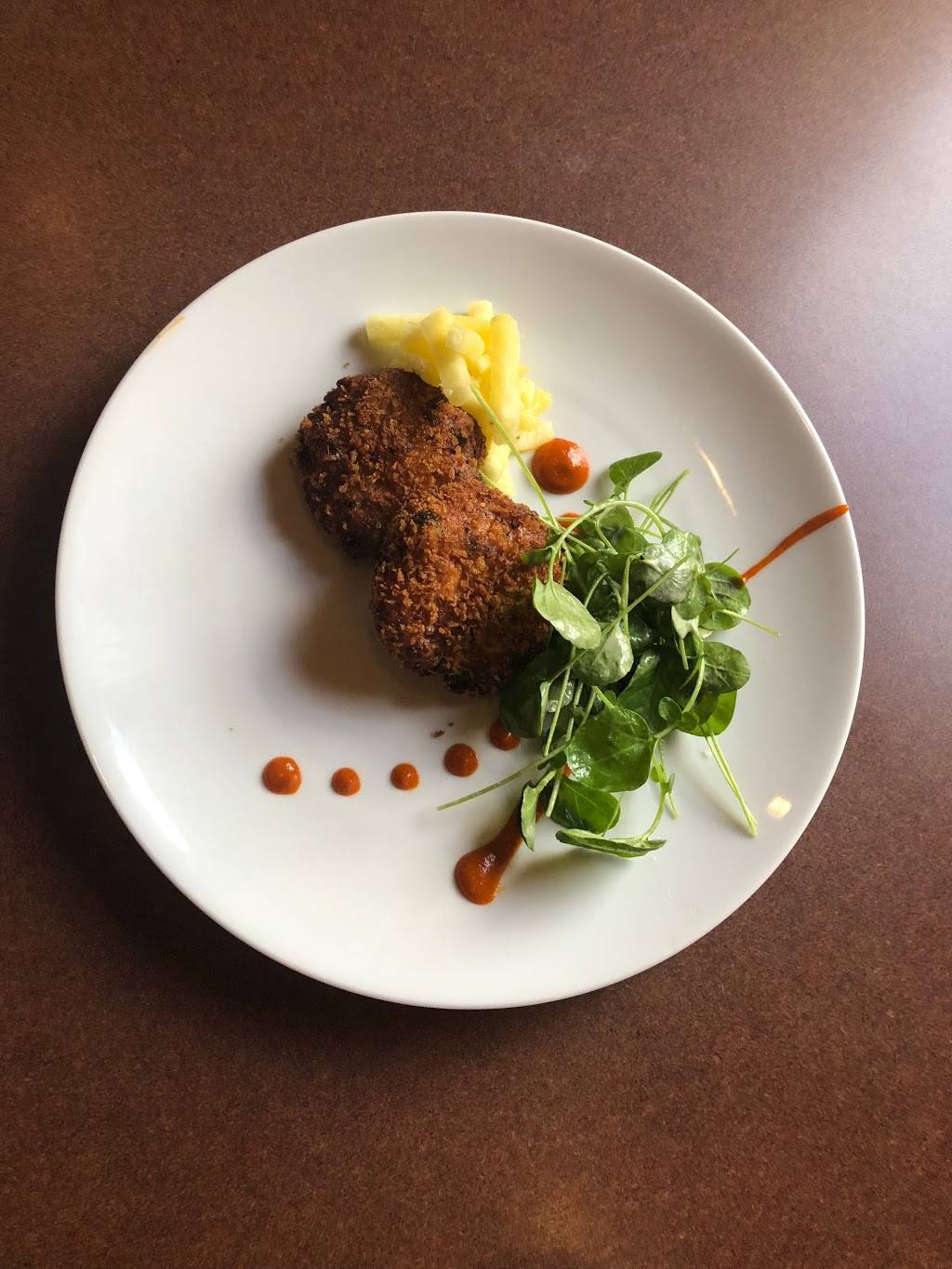 Brecon Grille | restaurant | 1324, 101 W Michigan Ave, Saline, MI 48176, USA | 7344294868 OR +1 734-429-4868