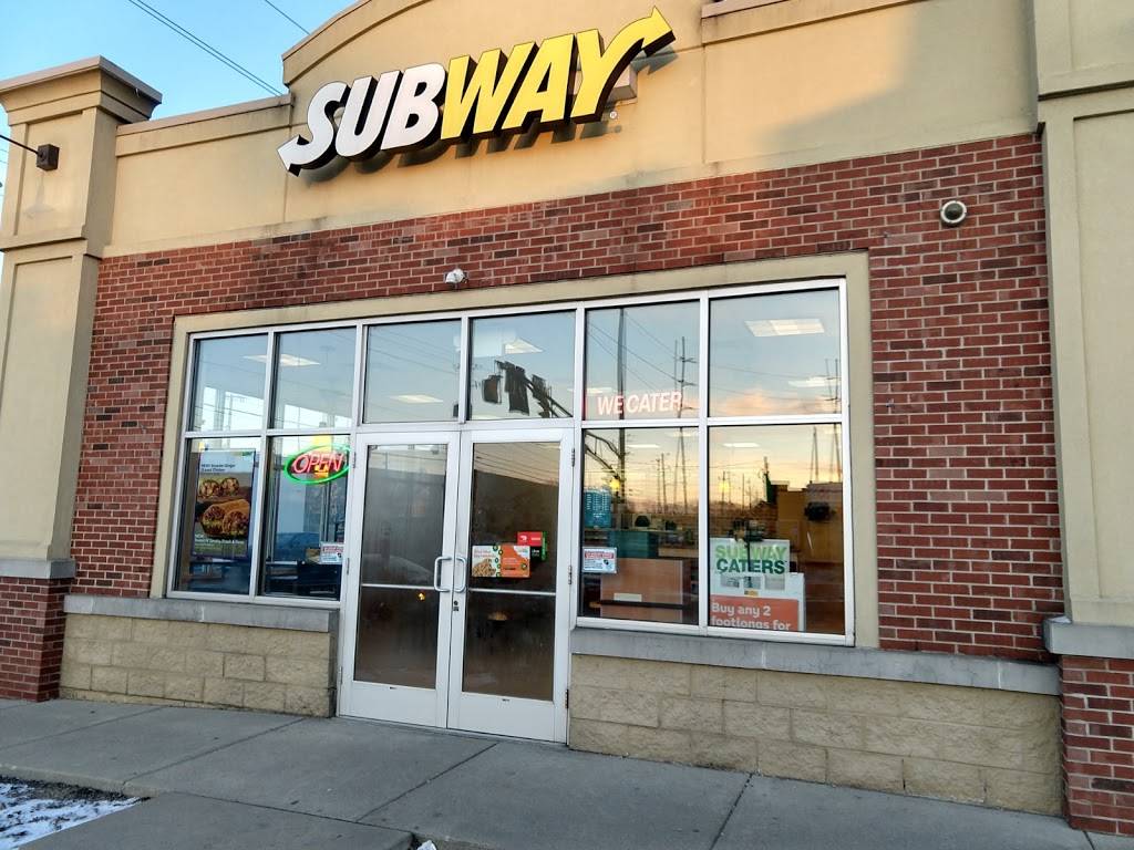 Subway | restaurant | 2181 N Meridian St, Indianapolis, IN 46202, USA | 3176027057 OR +1 317-602-7057
