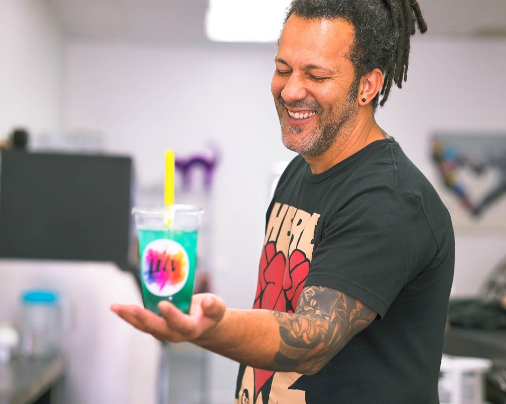 LUV Nutrition | restaurant | 19034 Brookhurst St, Huntington Beach, CA 92646, USA | 7144652262 OR +1 714-465-2262