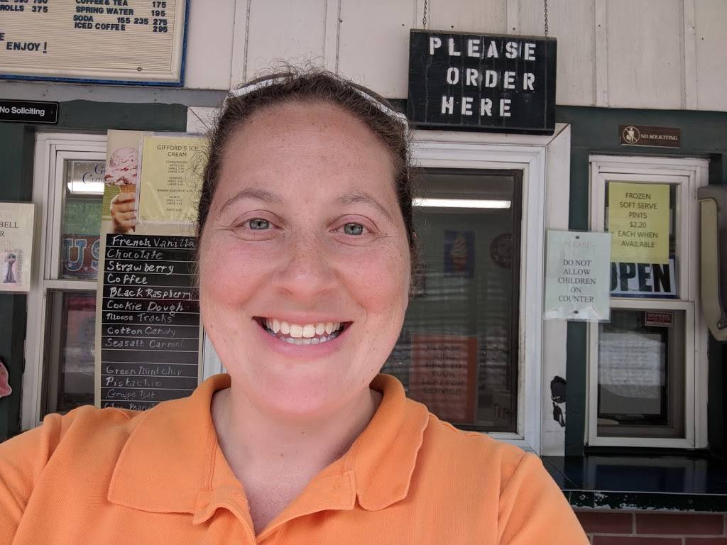 Rowes Afternoon Delite | restaurant | 856 River Rd, Mexico, ME 04257, USA | 2075628833 OR +1 207-562-8833