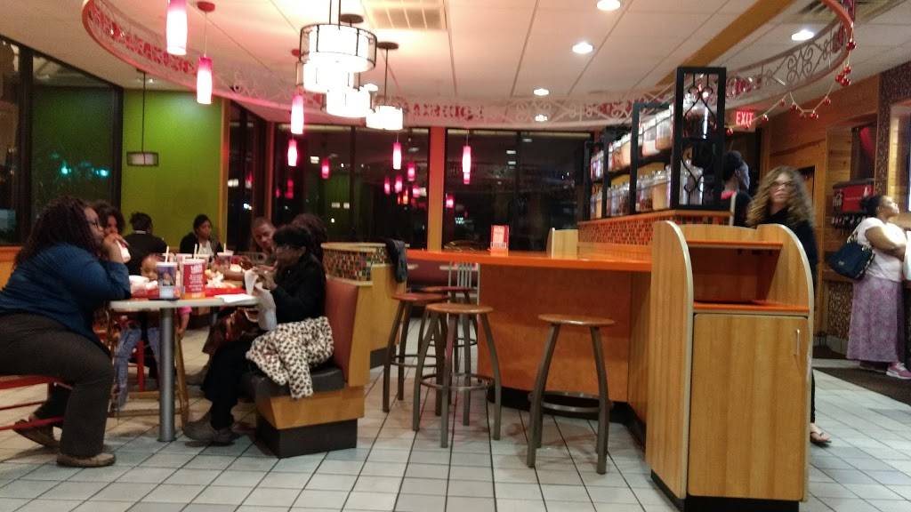 Popeyes Louisiana Kitchen | restaurant | 992 Goodman Rd W, Horn Lake, MS 38637, USA | 6623490646 OR +1 662-349-0646