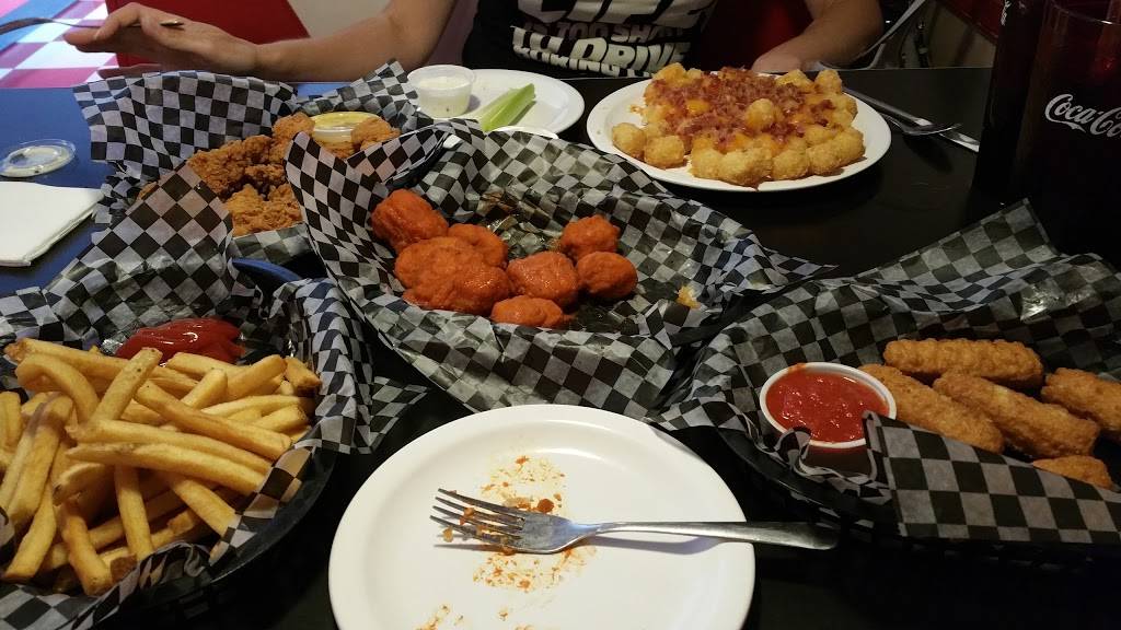 Backseat Bar and Grill | restaurant | 104 Full House Dr, Winchester, VA 22603, USA | 5406659033 OR +1 540-665-9033