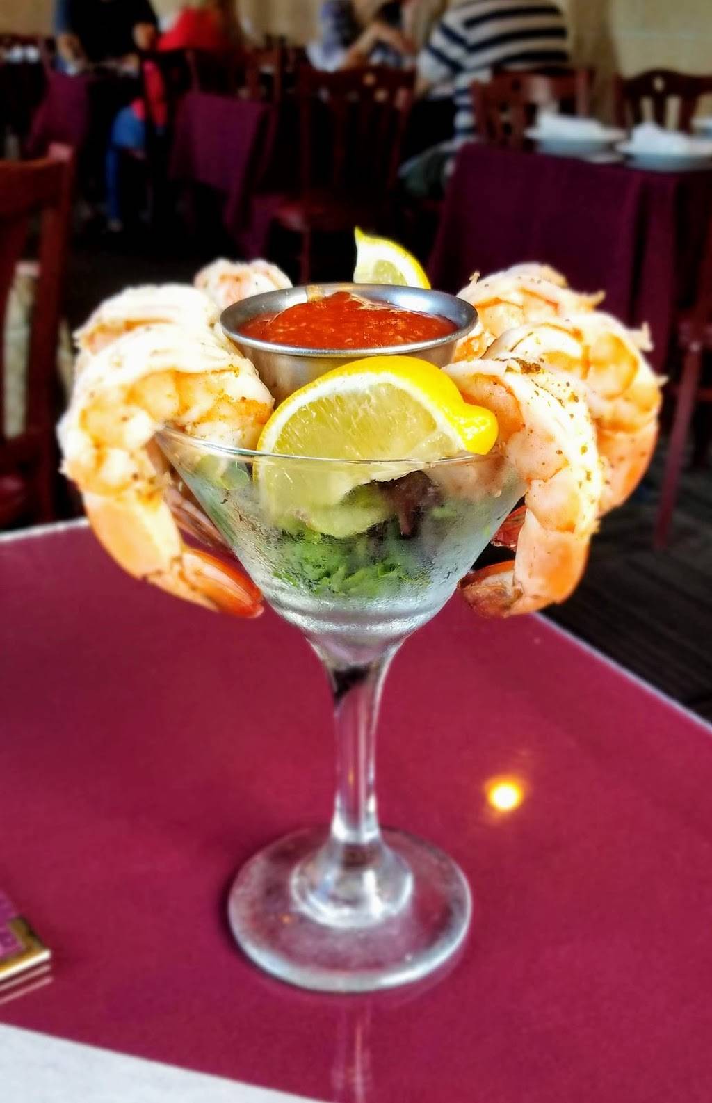 Johnny Ds Market & Bistro | restaurant | 1409 Florida A1A, Vero Beach, FL 32963, USA | 7722344181 OR +1 772-234-4181