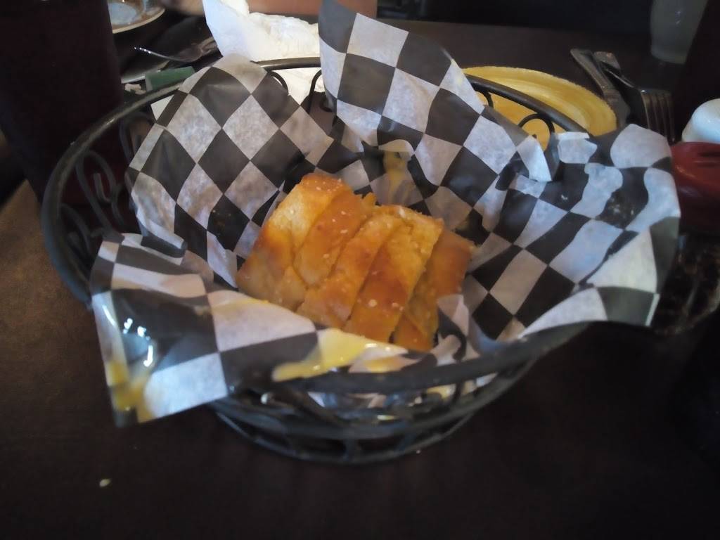 Grandes Pizzeria-Restaurant | restaurant | 9557 Main St, Holland Patent, NY 13354, USA | 3158655900 OR +1 315-865-5900