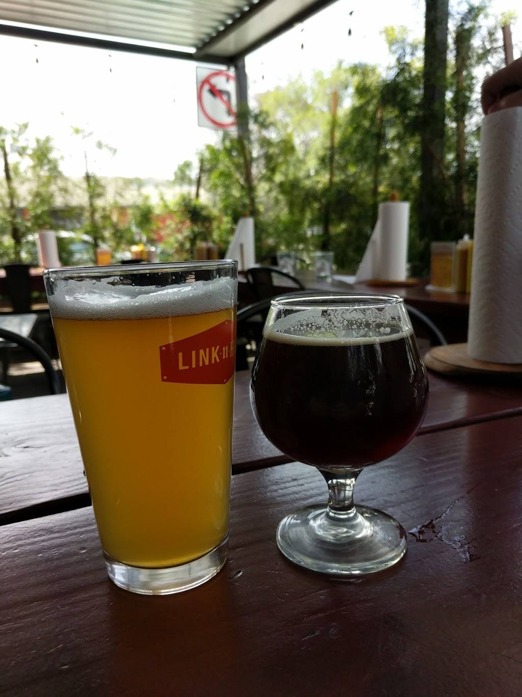 Link N Hops | restaurant | 8005 Foothill Blvd, Sunland-Tujunga, CA 91040, USA | 8182933316 OR +1 818-293-3316