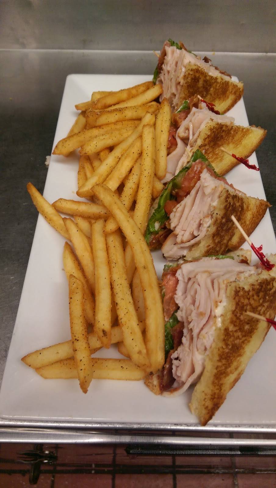 MacDintons Soho | restaurant | 405 S Howard Ave, Tampa, FL 33606, USA | 8132518999 OR +1 813-251-8999