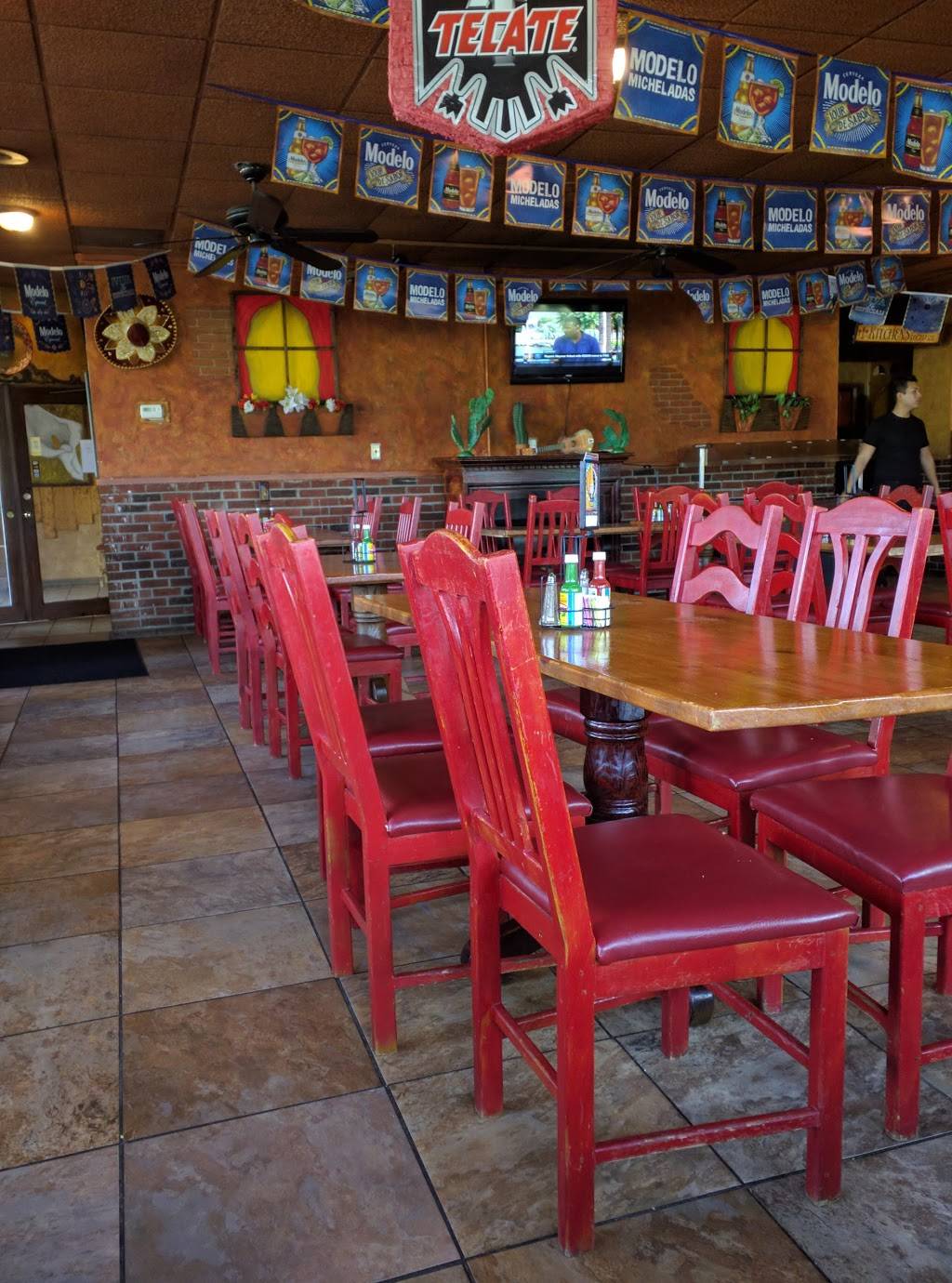 Plaza Agave | restaurant | 8377 E Washington St, Chagrin Falls, OH 44023, USA | 4405431186 OR +1 440-543-1186