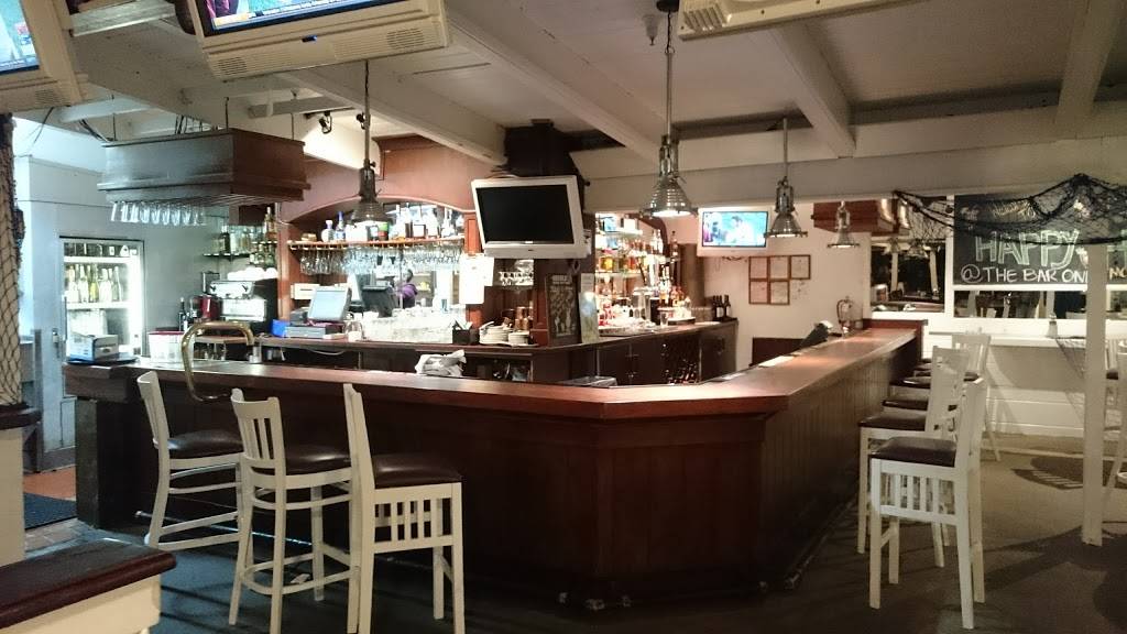 Gladstones Restaurant | restaurant | 17300 Pacific Coast Hwy, Pacific Palisades, CA 90272, USA | 3104543474 OR +1 310-454-3474