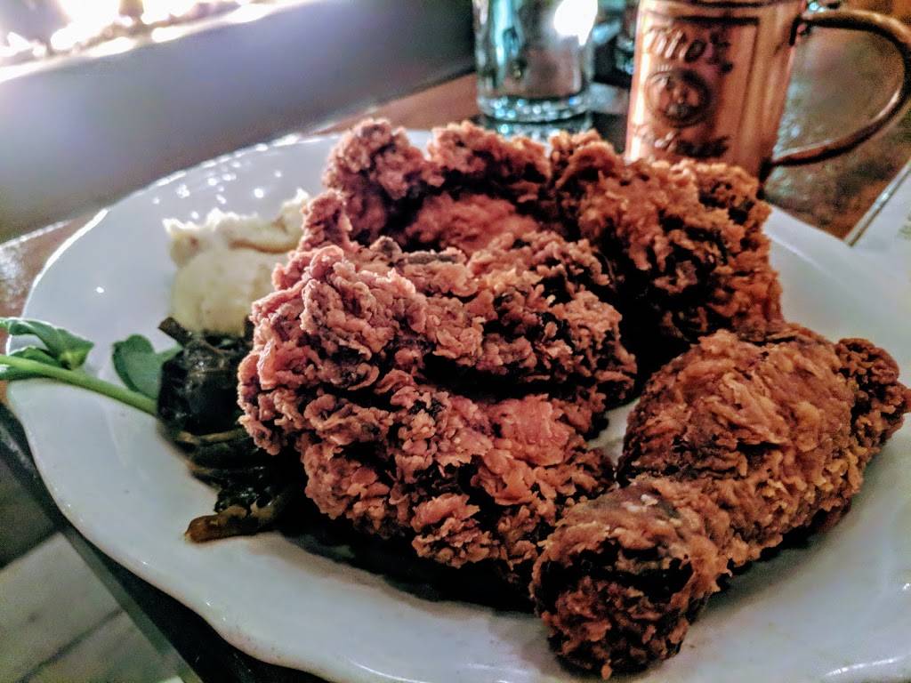 Southern Rail Restaurant | restaurant | 300 W Camelback Rd, Phoenix, AZ 85013, USA | 6022000085 OR +1 602-200-0085