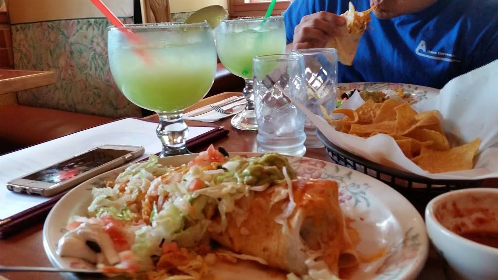 Rio Blanco Family Restaurant | restaurant | 3830 A St SE #201, Auburn, WA 98002, USA | 2539399311 OR +1 253-939-9311